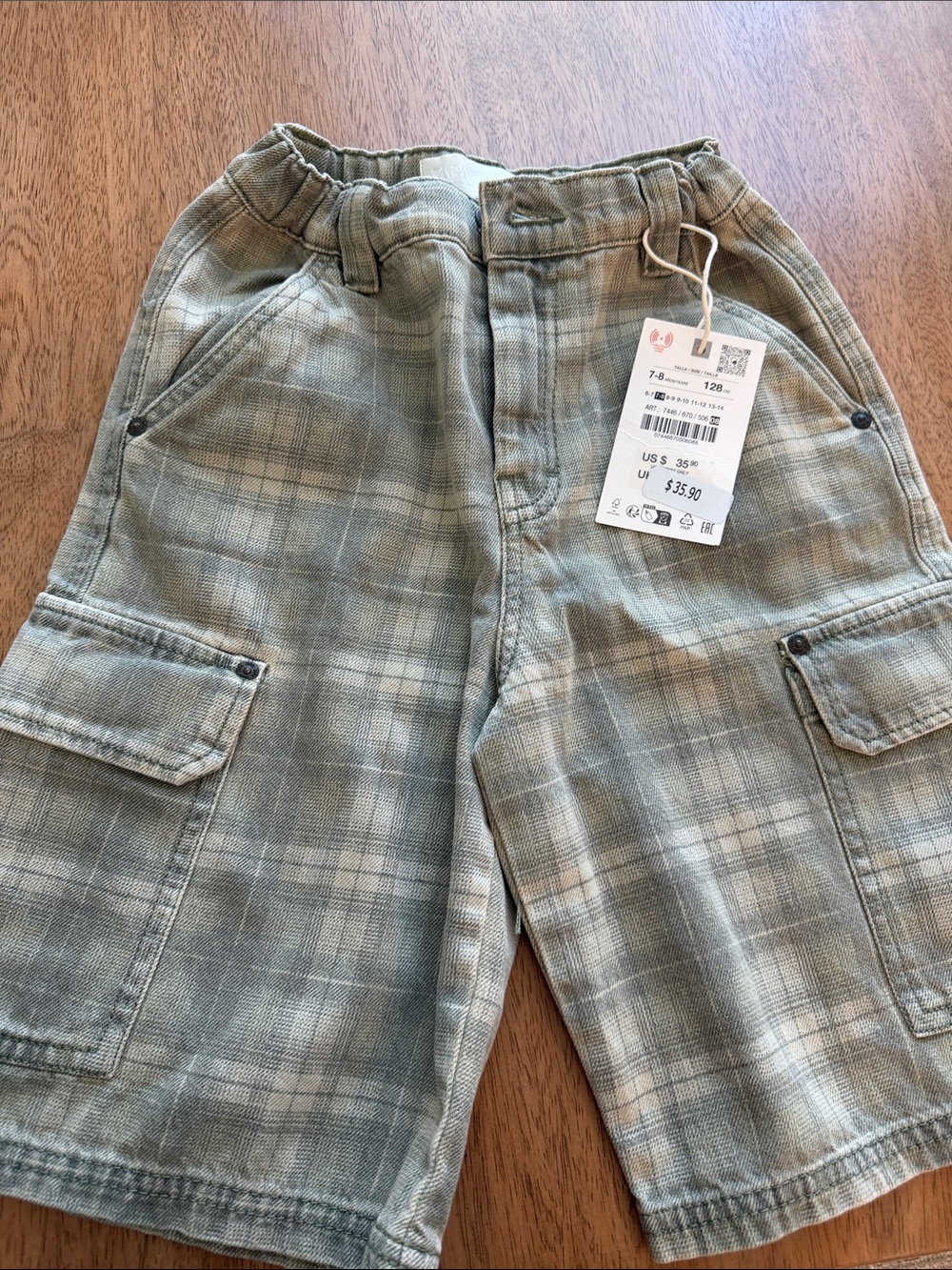 Zara Green Plaid Cargo Shorts